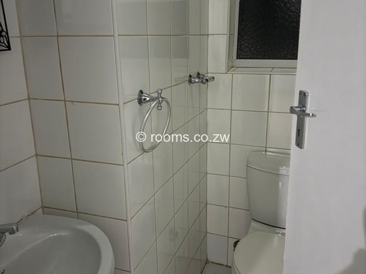 Rooms for Rent in Madokero Estates, Harare