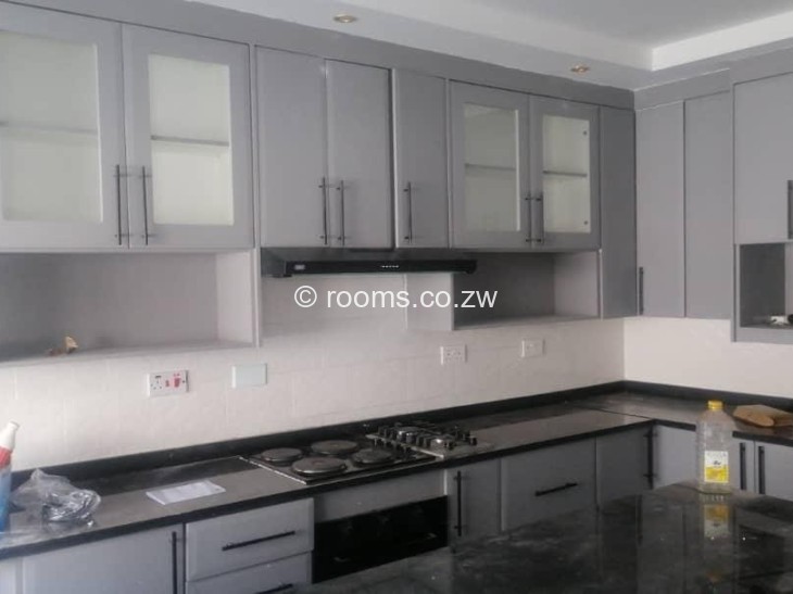 Rooms for Rent in Ashdown Park, Harare