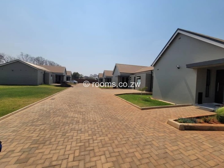 Rooms for Rent in Bluff Hill, Harare
