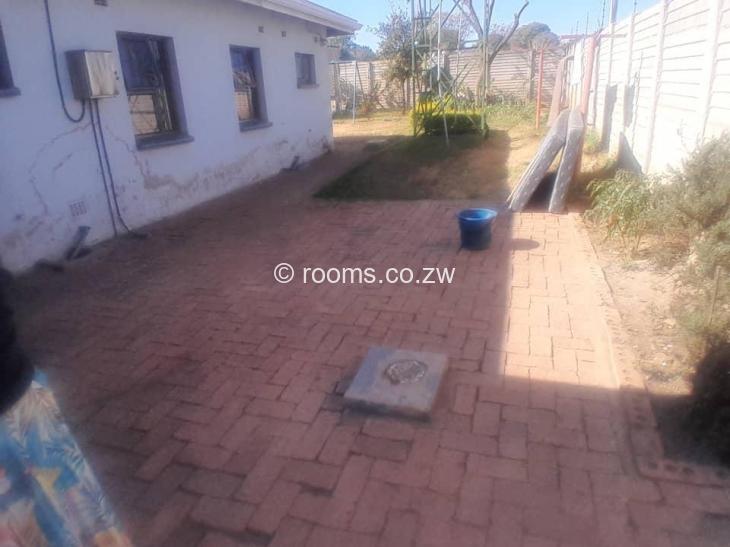 Rooms for Rent in Madokero Estates, Harare