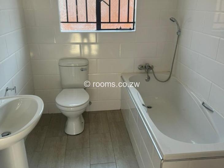 Rooms for Rent in Aspindale Park, Harare