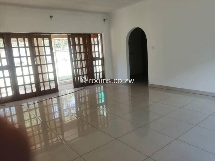 Rooms for Rent in Belvedere, Harare