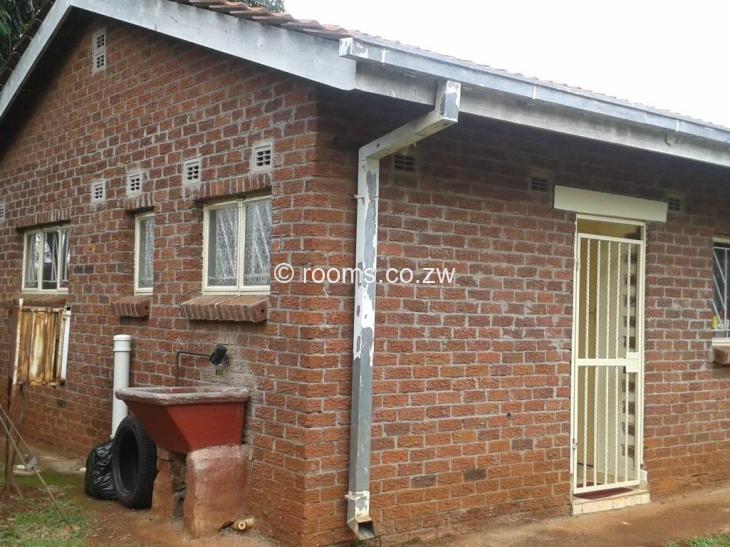 Rooms for Rent in Westgate, Harare