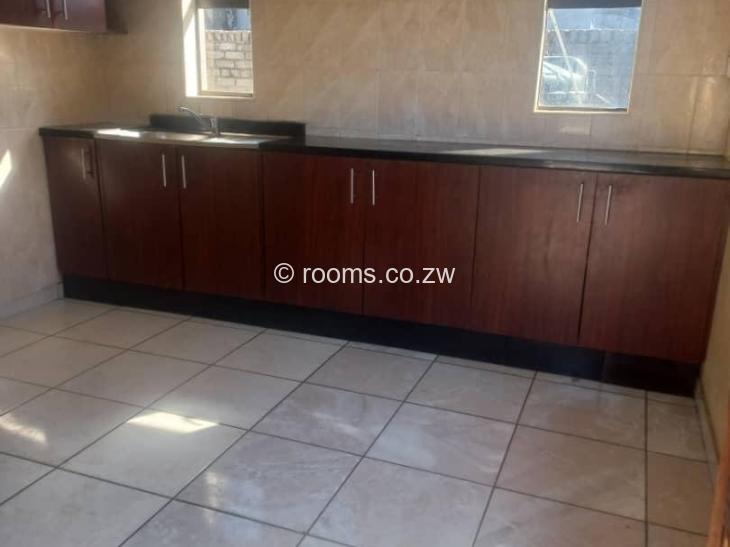 Rooms for Rent in Madokero Estates, Harare