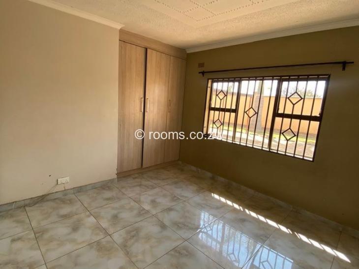 Room for Rent in Belvedere, Harare