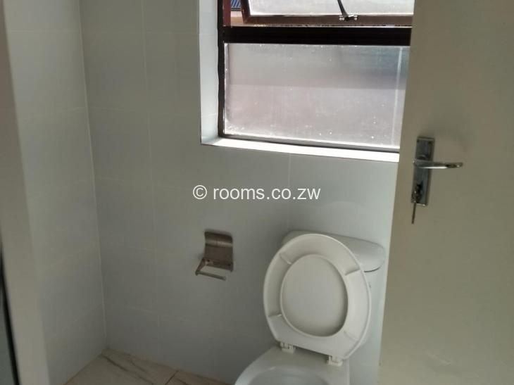 Rooms for Rent in Borrowdale, Harare