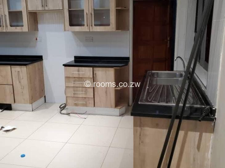 Rooms for Rent in Madokero Estates, Harare