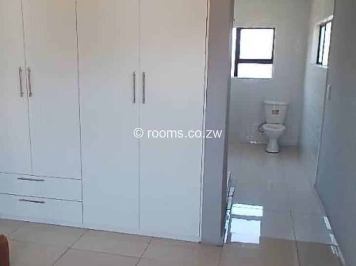 Rooms for Rent in Tynwald, Harare