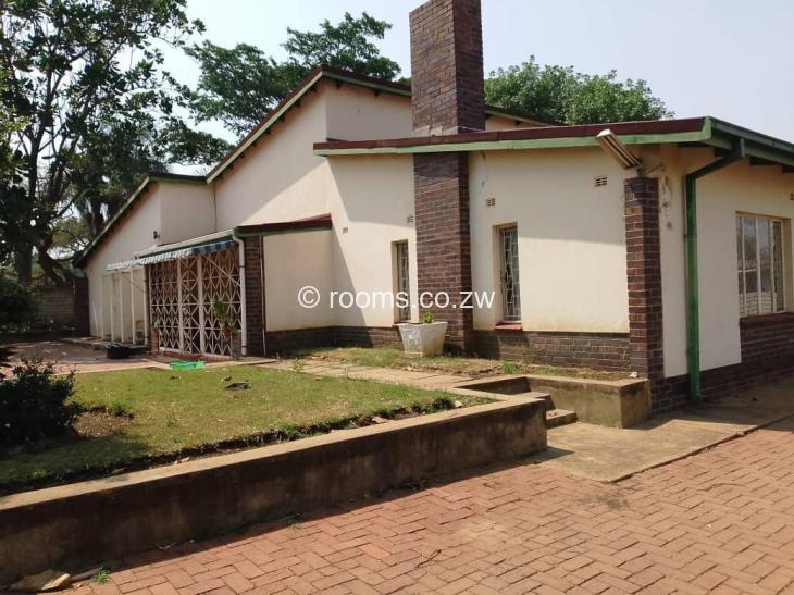 Rooms for Rent in Bluff Hill, Harare