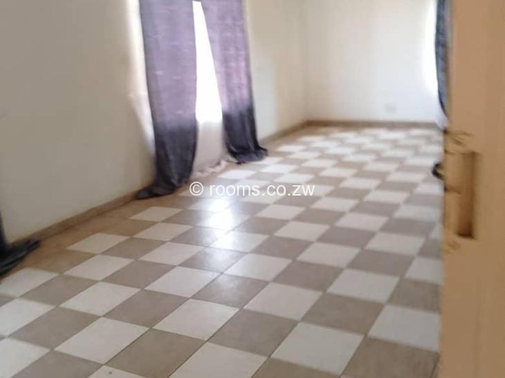 Rooms for Rent in Bluff Hill, Harare