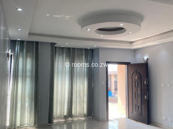 Rooms for Rent in Ashdown Park, Harare