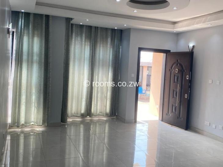 Rooms for Rent in Ashdown Park, Harare