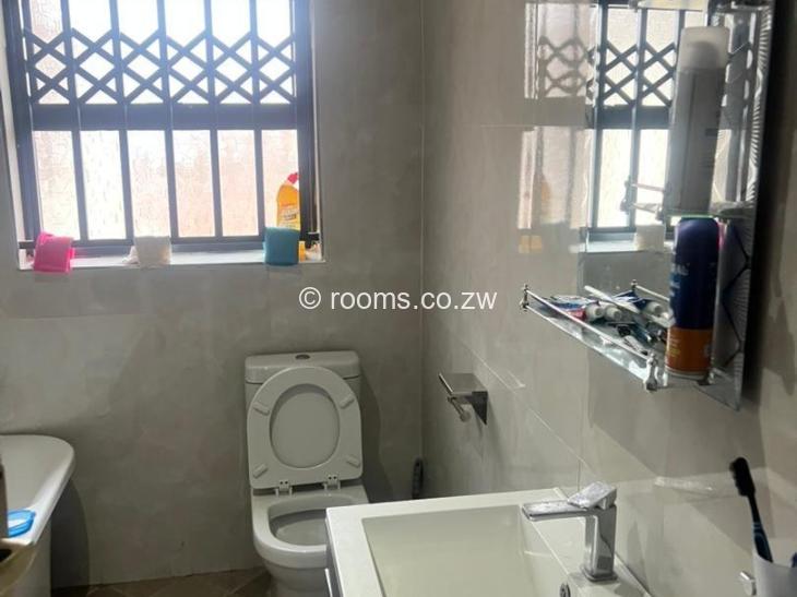 Rooms for Rent in Ashdown Park, Harare
