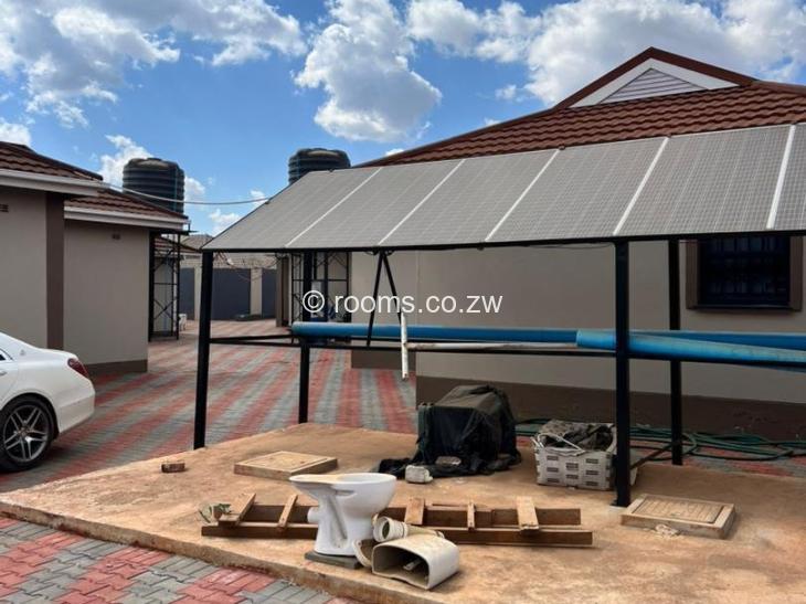 Rooms for Rent in Ashdown Park, Harare