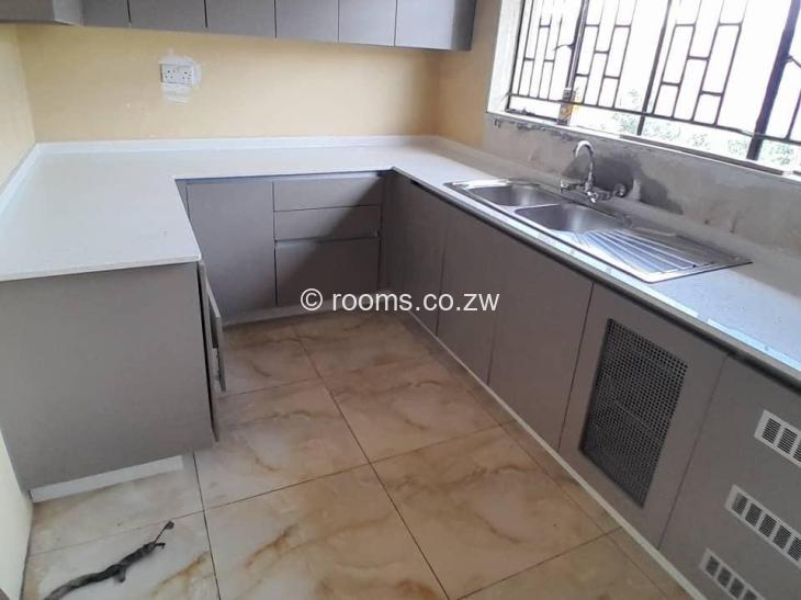 Rooms for Rent in Mabelreign, Harare