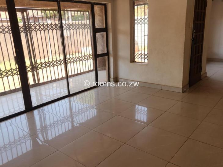Rooms for Rent in Dawnview Park, Harare