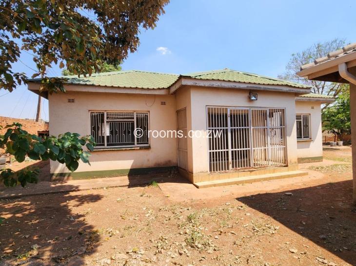 Rooms for Rent in Marimba Park, Harare