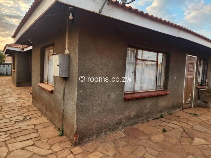 Rooms for Rent in Cold Comfort, Harare