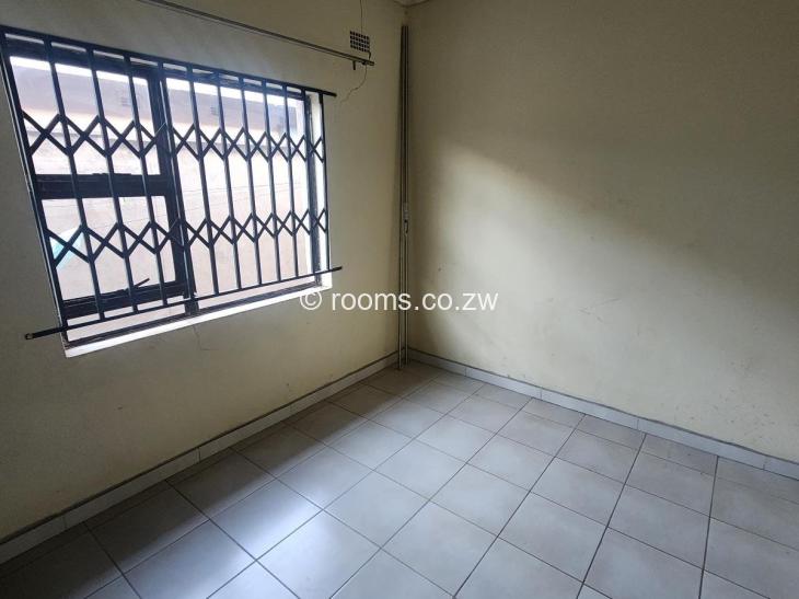 Rooms for Rent in Aspindale Park, Harare