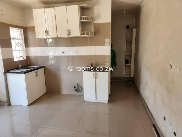 Rooms for Rent in Budiriro, Harare