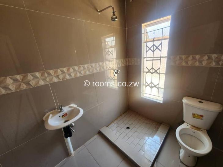 Rooms for Rent in Budiriro, Harare