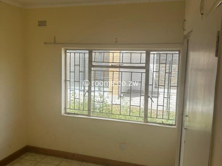 Room for Rent in Westlea, Mutare