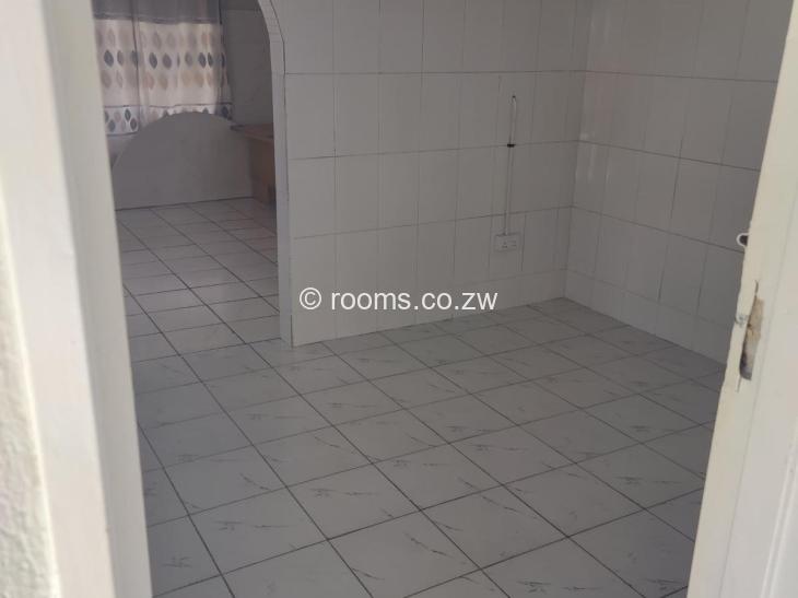 Rooms for Rent in Monavale, Harare