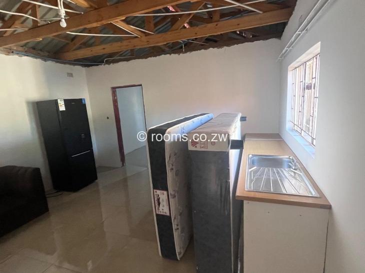 Rooms for Rent in Mabelreign, Harare